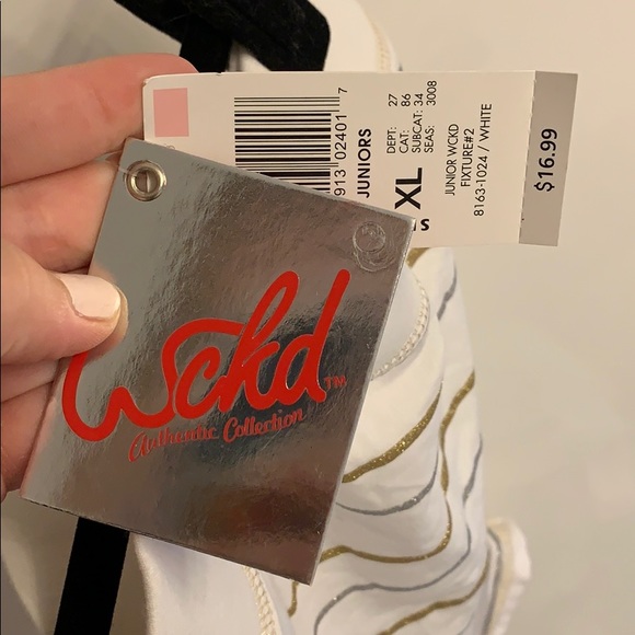 Final Price Drop - Strapless Juniors Shirt - Picture 3 of 3